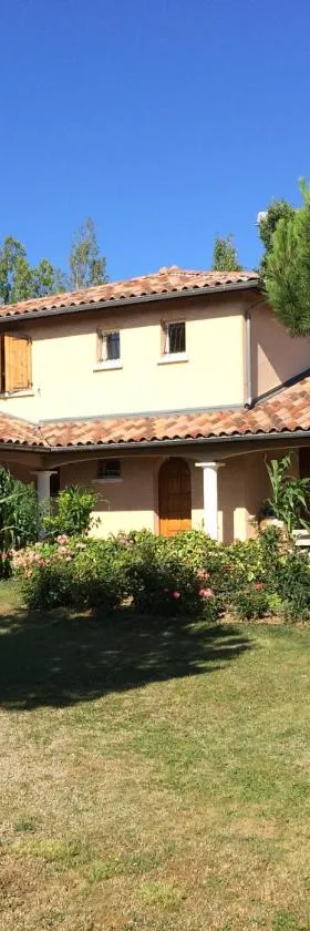Le paradis de la Provence，位于Verenay的酒店