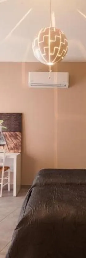 Logis Hotel Restaurant L' Auberge Cigaloise，位于圣伊波利特迪福尔的酒店
