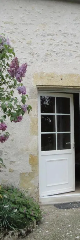 Gite à la ferme de La poterie，位于Donnery的酒店