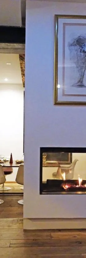 Demeure d'hôtes Le Rocher，位于瓦尔邦讷的酒店