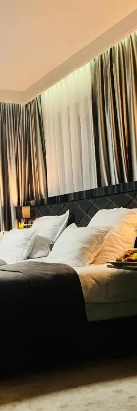 Hotel Fado，位于乔左维尔考普尔斯基的酒店