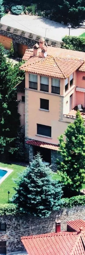 Casa les Pomeretes，位于El Figaró的酒店