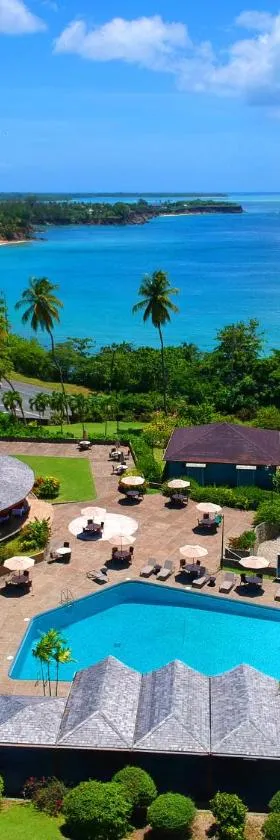 Mount Irvine Bay Resort，位于Grafton的酒店