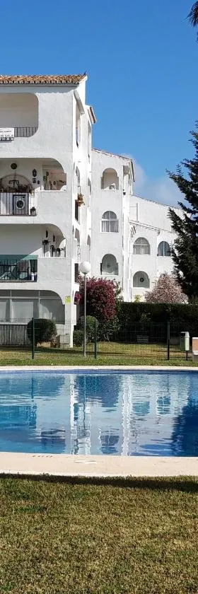 Studio in Calypso,Calahonda 200 metres from the beach，位于锡蒂奥卡拉翁达的酒店