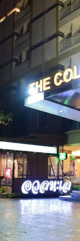 色彩生活酒店，位于曼那的酒店