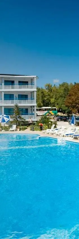 Hotel Iceberg，位于巴尔奇克的酒店