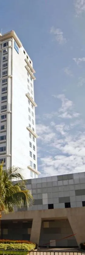 TRYP by Wyndham Mall of Asia Manila，位于马尼拉的酒店