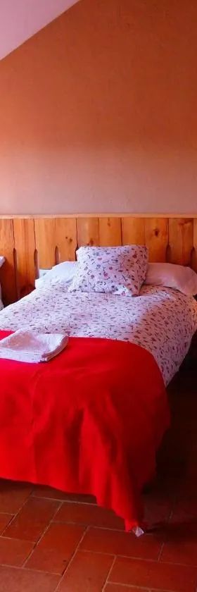 Rectoria de Montclar- habitatge d'ús turístic -apartament，位于Montclar的酒店