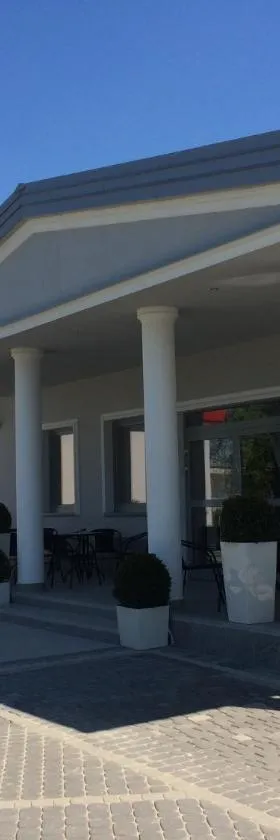 Hotel Arkadia，位于Końskie的酒店