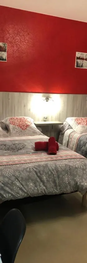 德斯公寓酒店，位于洛特河畔的维伦纽夫的酒店