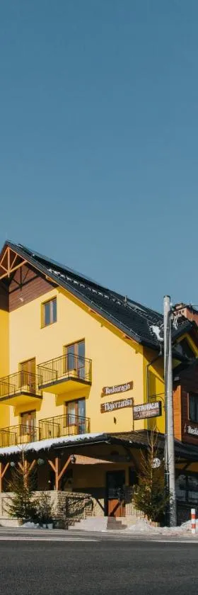 Hotel Majerzanka，位于皮夫尼奇纳的酒店