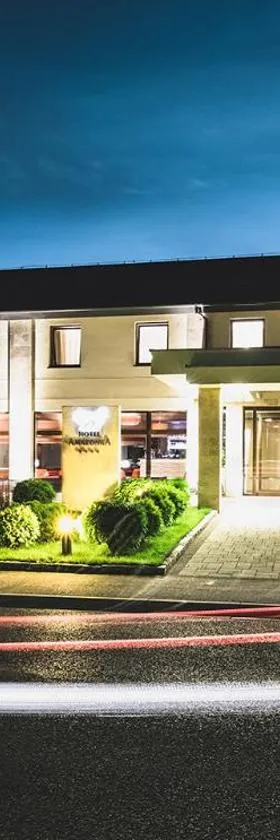 Hotel Amazonka Conference and Spa，位于切霍齐内克的酒店