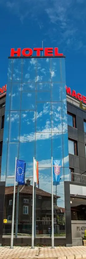 Platinum Image Hotel，位于Elin Pelin的酒店