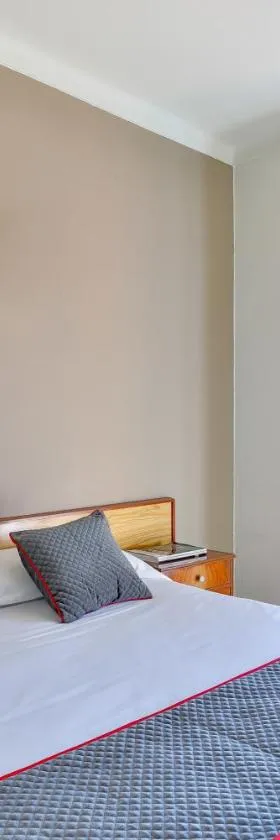 Hostal Alberana，位于Verges的酒店