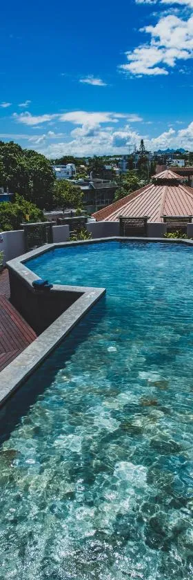 Aanari Hotel & Spa- Mauritius，位于弗利康弗拉克的酒店