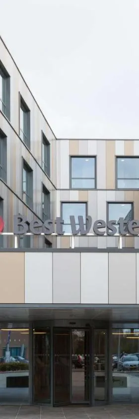 Best Western Plus Hotel Amstelveen，位于阿姆斯特尔芬的酒店