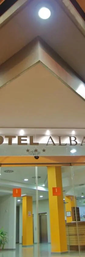 阿尔巴酒店，位于普索尔的酒店
