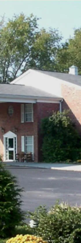 Americourt Hotel and Suites - Elizabethton，位于Elizabethton的酒店