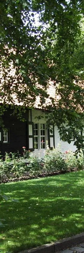 Hotel Landhuis 't Wilgenerf，位于伊普尔的酒店