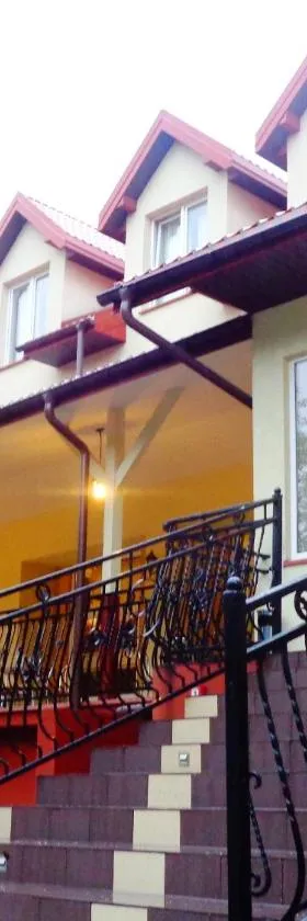 Korona Palace，位于Leżnica Wielka的酒店