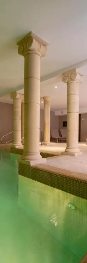 Hotel Majestic Alsace - Strasbourg Nord，位于尼德布龙莱班的酒店