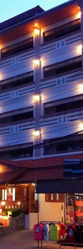 姆克达翰河滨酒店，位于莫拉限的酒店