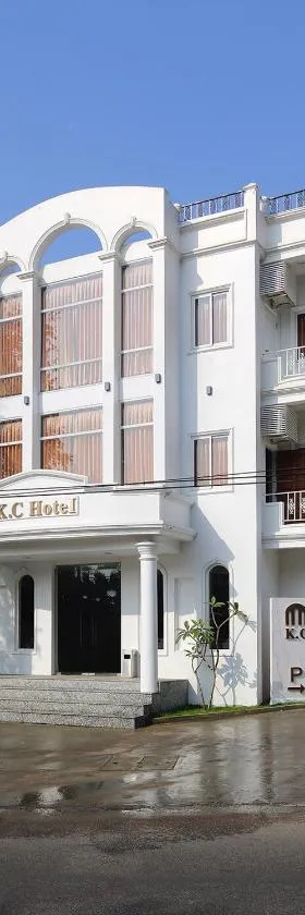 K.C Hotel，位于仰光的酒店