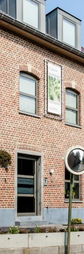 盖斯特恩豪弗特尔罗米贝克酒店，位于Onze-Lieve-Vrouw-Lombeek的酒店