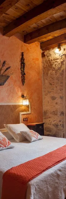 Hotel Rural La Enhorcadora，位于Portillo的酒店