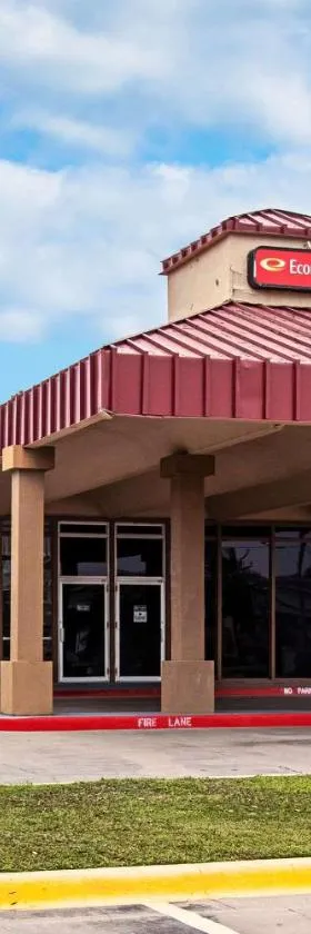 Econo Lodge Kingsville，位于金斯维尔的酒店