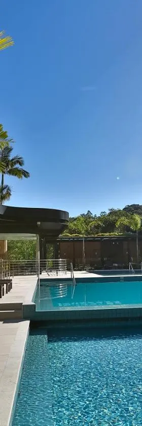 Quality Hotel Blumenau，位于布卢梅瑙的酒店