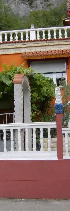 Hotel-Restaurant Don Pepe，位于Kleinlützel的酒店