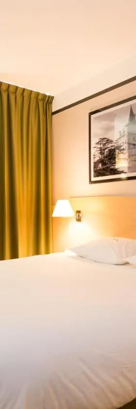 Hotel inn Grenoble Eybens Parc des Expositions Ex Kyriad，位于埃邦的酒店