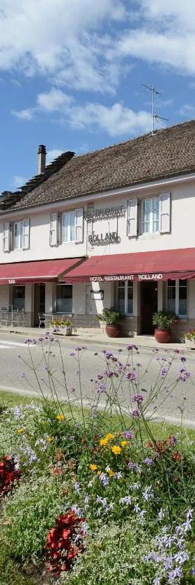 Hotel Restaurant Rolland，位于Montagnieu的酒店
