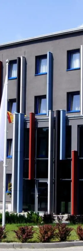 Hotel Malinowski Business，位于格利维采的酒店