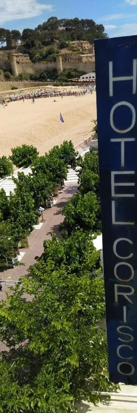 Hotel Corisco，位于滨海托萨的酒店