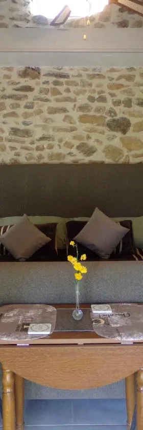 Chambre d’hôte - Ilse's Garden Chair，位于La Porcherie的酒店