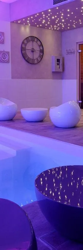 Grand Hôtel des Bains SPA，位于富拉的酒店