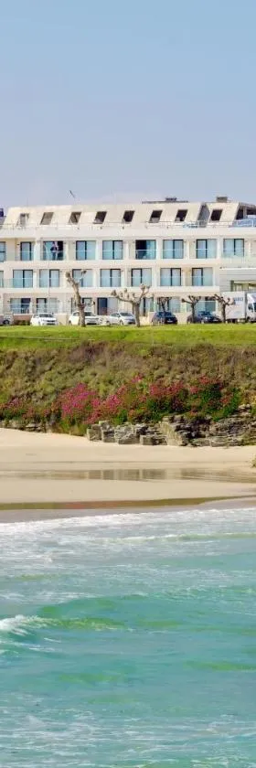 Oca Playa de Foz Hotel & Spa，位于福斯的酒店