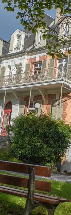 VILLA BONVOULOIR，位于巴涅尔德比戈尔的酒店
