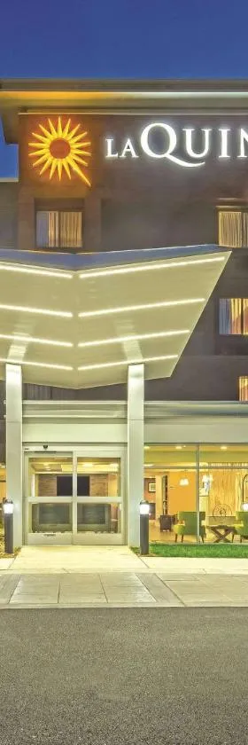 拉昆塔哥伦比亚套房/ 米德堡酒店，位于杰赛普的酒店