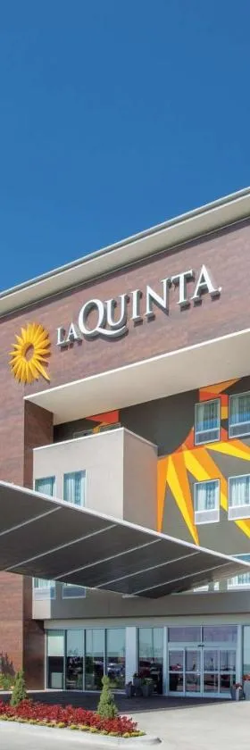 La Quinta by Wyndham Tulsa Broken Arrow，位于布罗肯阿罗的酒店