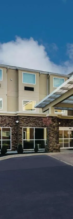 La Quinta by Wyndham Collinsville - St. Louis，位于科林斯维尔的酒店