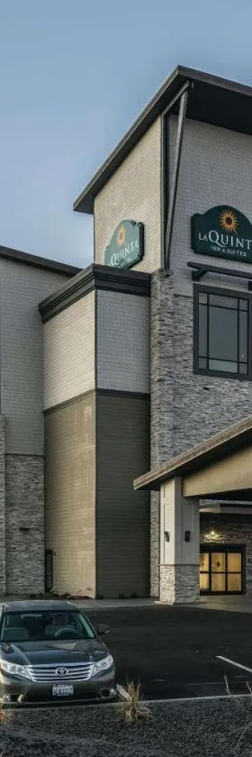 La Quinta Inn & Suites by Wyndham Walla Walla，位于瓦拉瓦拉的酒店