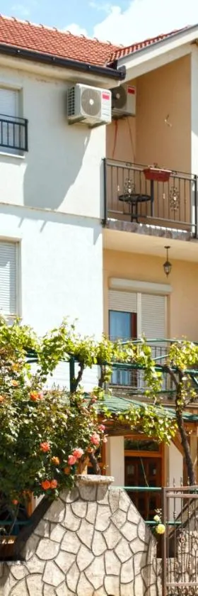 Apartmani S.KILAĆI，位于布拉加伊的酒店