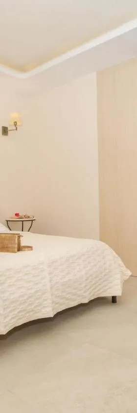 Pithos Apartments，位于弗通的酒店