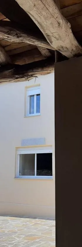 Casa Perdigueira，位于Castromayor的酒店