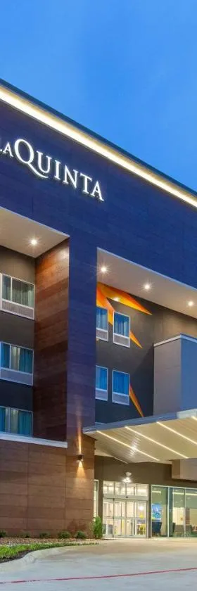 La Quinta by Wyndham Dallas Duncanville，位于邓肯维尔的酒店
