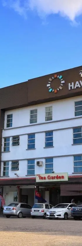 Havona Hotel - Taman Tropika Kulai - Self Check In，位于古来的酒店