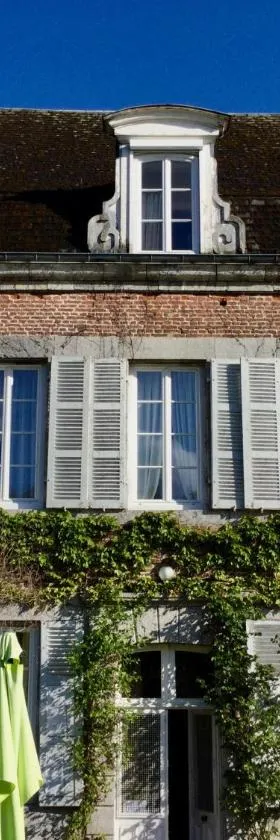 AU TEMPS JADIS，位于Fumay的酒店